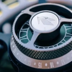 Sage Spectrum LT Reel Black Spruce Edition -Hengel Plezier Verkoopwinkel 4200R3404r 4